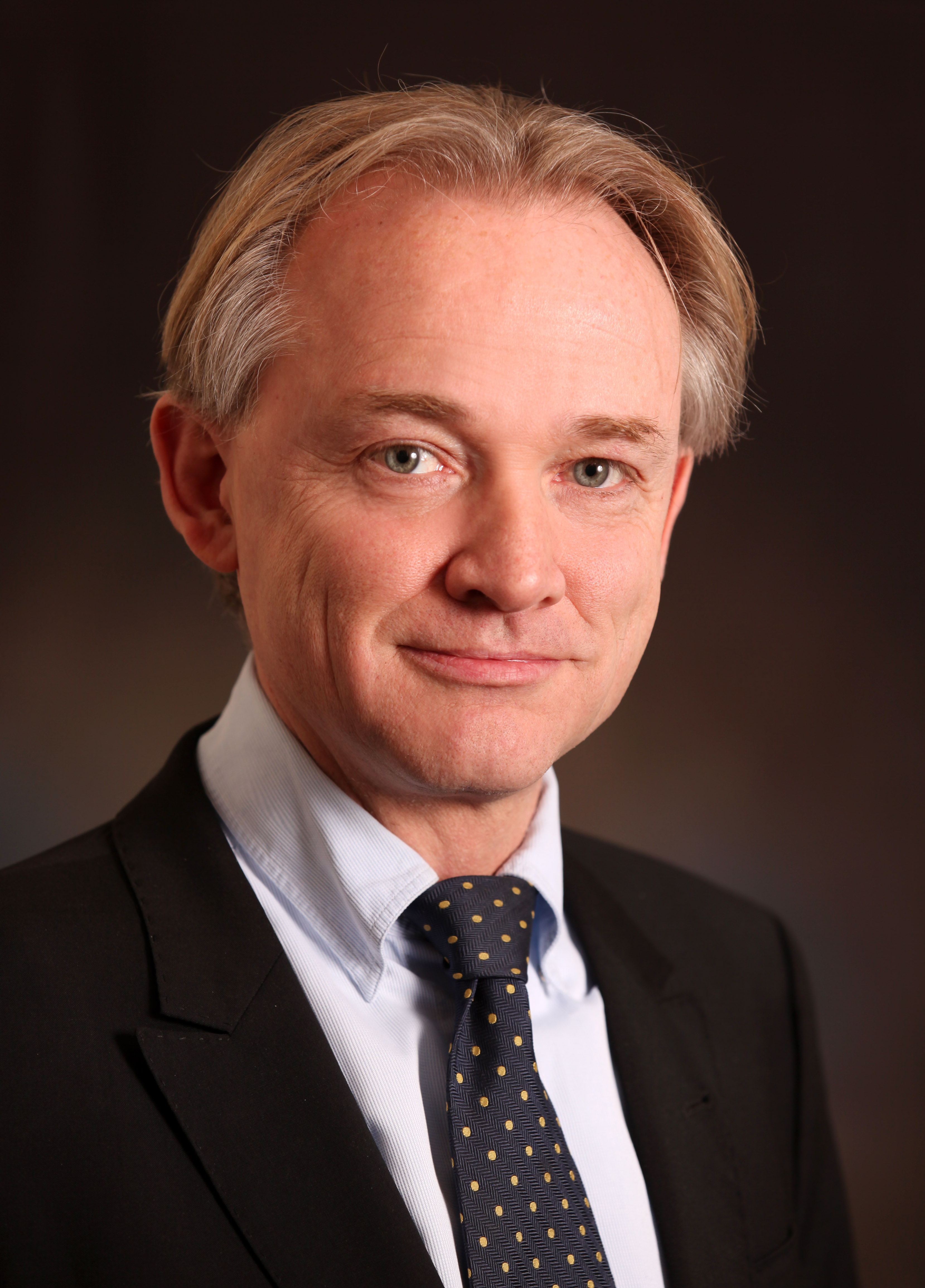 Herr Priv.-Doz. Dr. med. Martin Füchtenbusch 